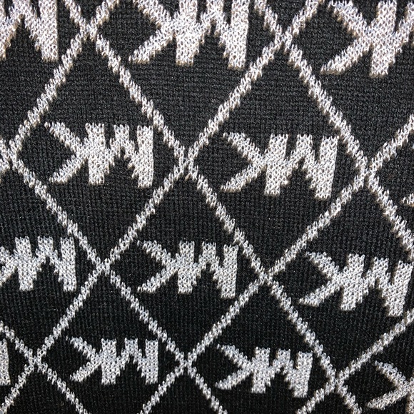 Michael Kors reversible scarf (EE1) - Picture 2 of 3